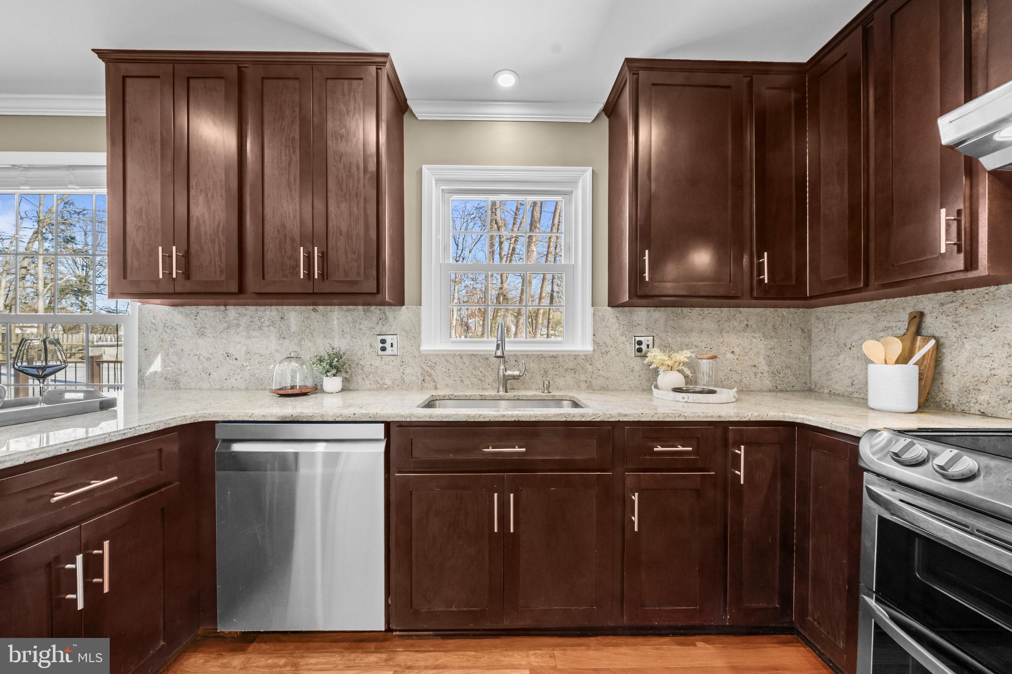 8309 Magic Leaf Road Springfield, VA 22153 - Photo 15 of 64