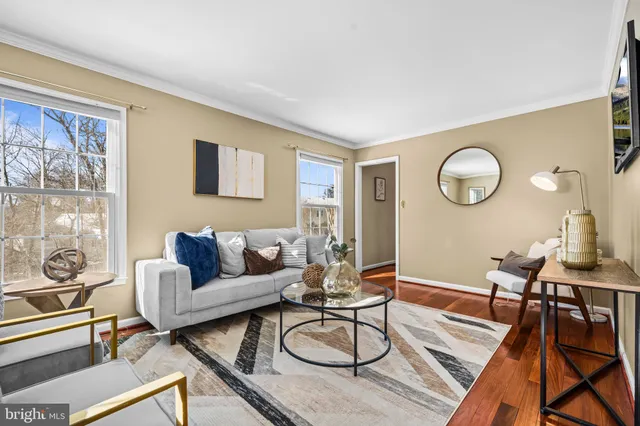 $900,000 | 8309 Magic Leaf Road, Springfield, VA 22153