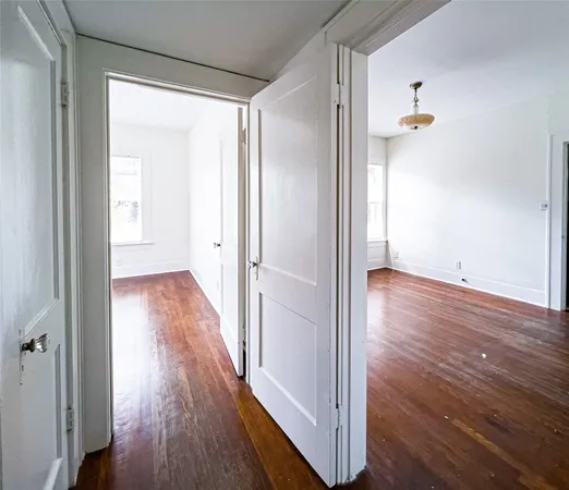 $2,200 | 1609 Kipling Street, Houston, TX 77006