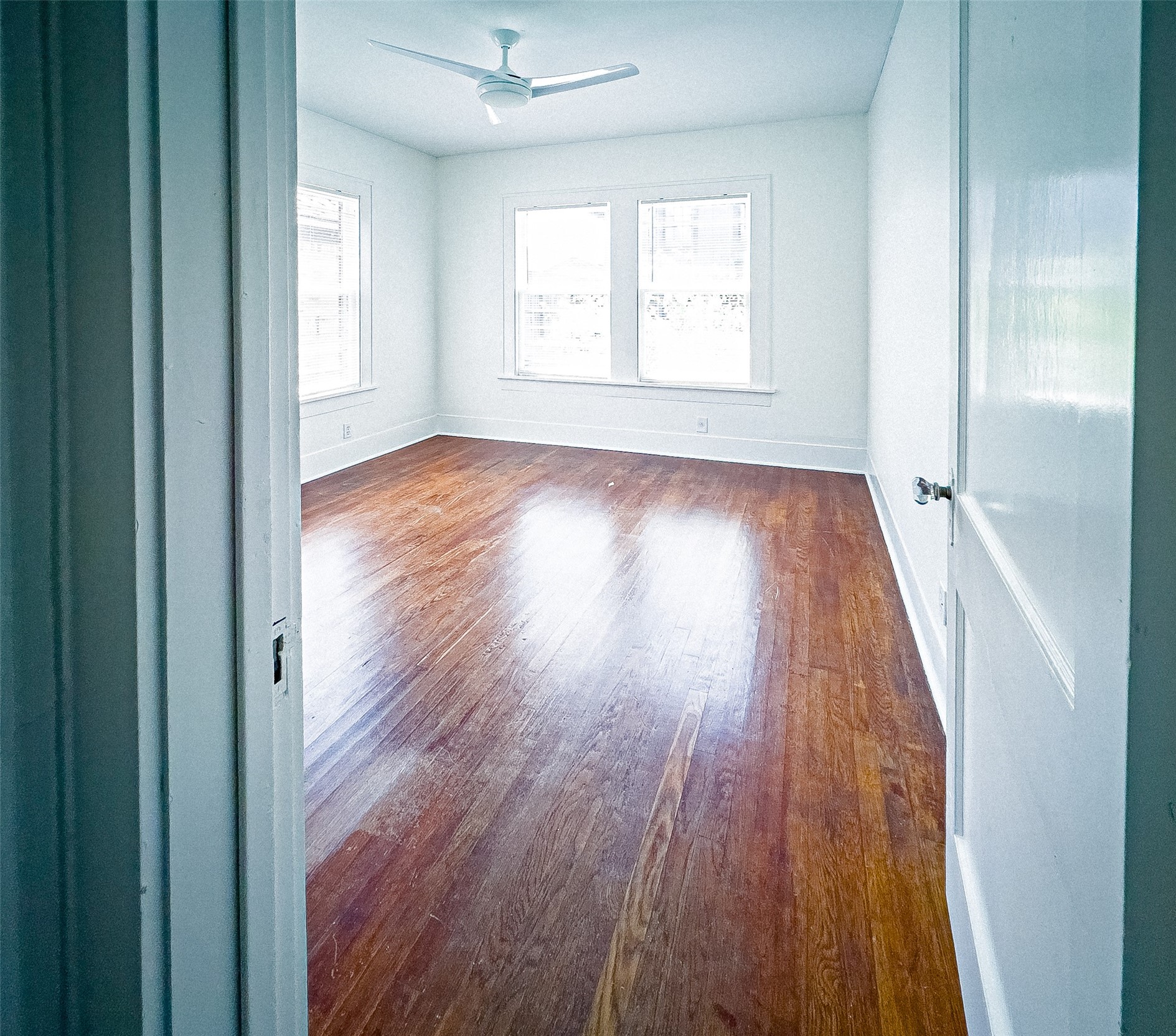 1609 Kipling Street Houston, TX 77006 - Photo 8 of 22