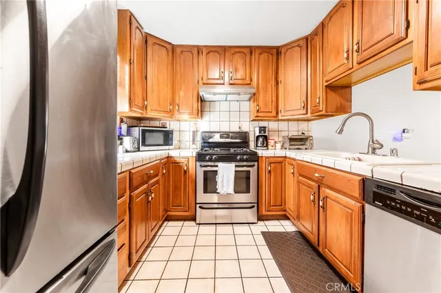 $998,000 | 6601 Chapman Avenue, Garden Grove, CA 92845