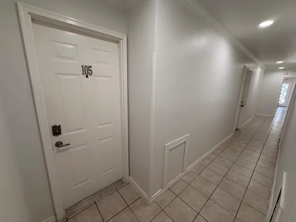 $1,200 | 4115 Douglas Avenue, Unit 105, Dallas, TX 75219