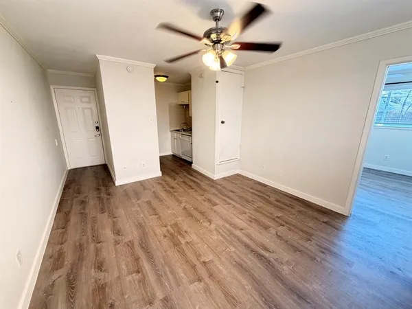 $1,200 | 4115 Douglas Avenue, Unit 105, Dallas, TX 75219