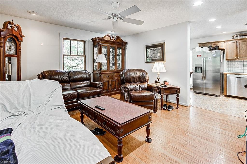 2326 George York Road Randleman, NC 27317 - Photo 11 of 23 Gallery Image 11