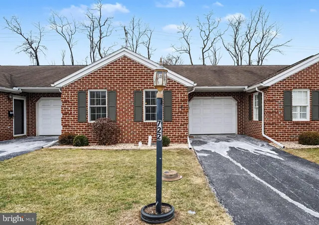 $186,000 | 722 Fireside Drive, Shippensburg, PA 17257