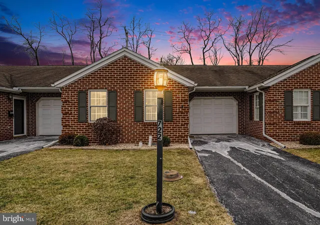 $186,000 | 722 Fireside Drive, Shippensburg, PA 17257