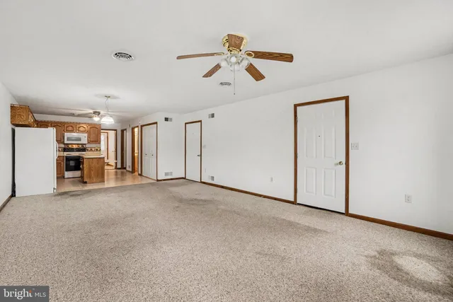 $186,000 | 722 Fireside Drive, Shippensburg, PA 17257