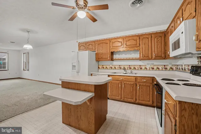 $186,000 | 722 Fireside Drive, Shippensburg, PA 17257