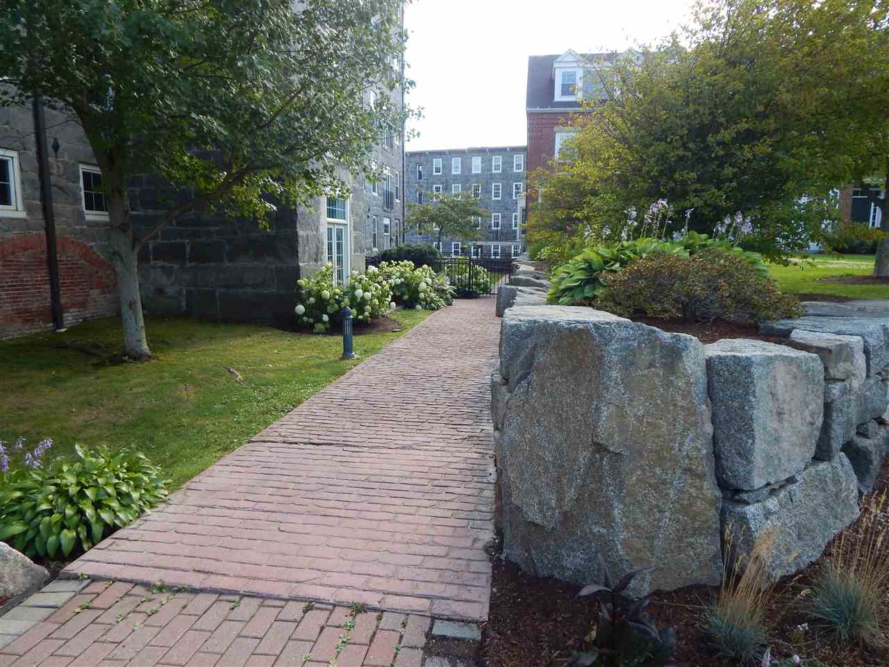 6 Bay Road, Unit 15 Newmarket, NH 03857 - Photo 28 of 34