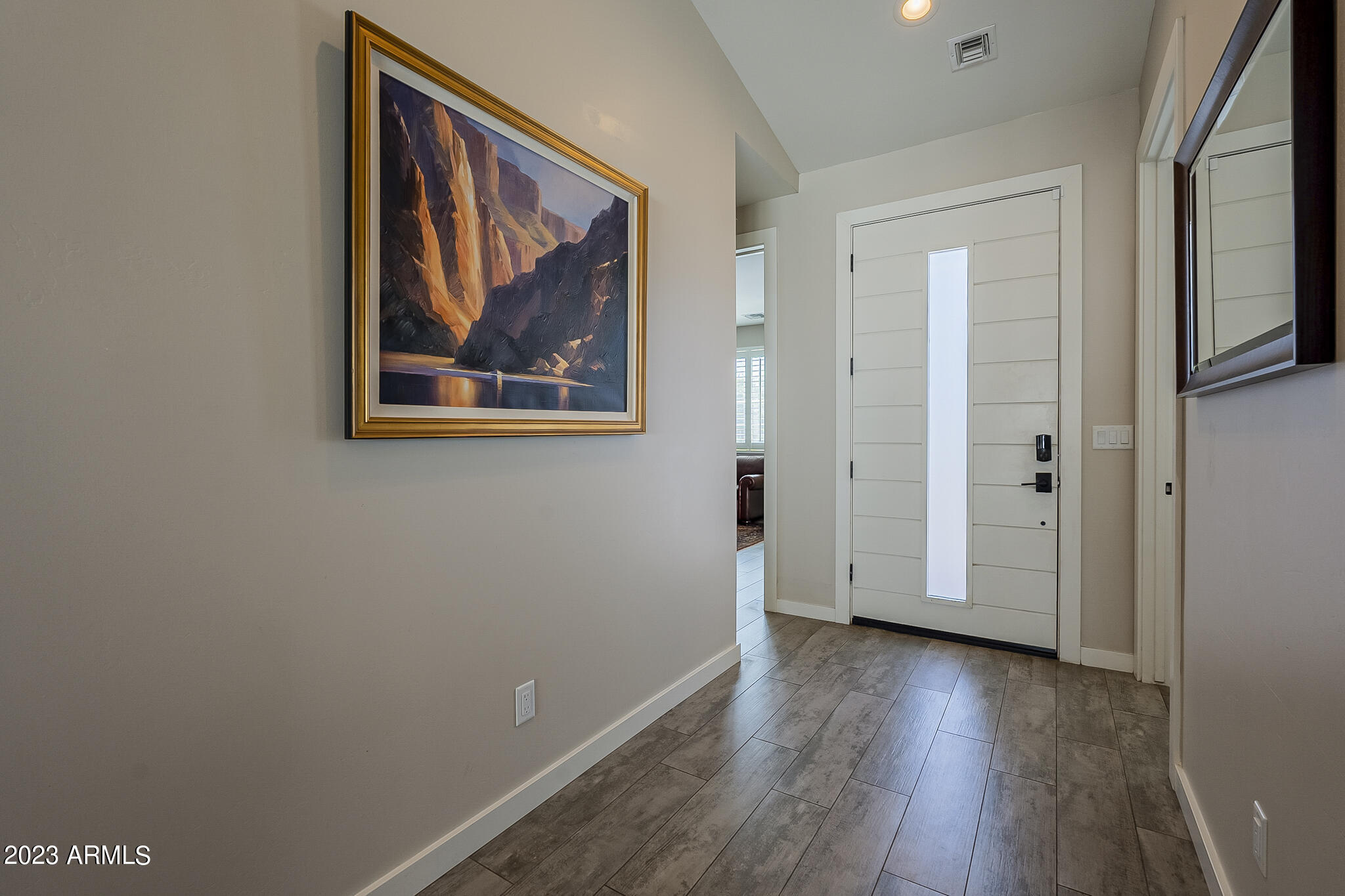 4842 East Piccadilly Road Phoenix, AZ 85018 - Photo 4 of 37 Entry