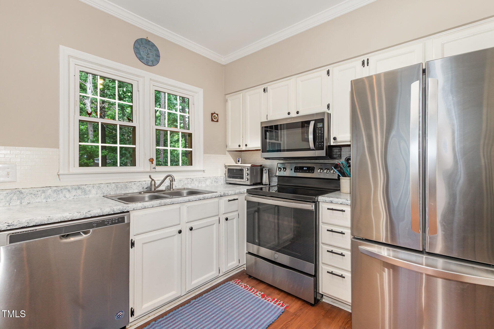 6225 Waterside Lane Raleigh, NC 27613 - Photo 11 of 22 011_img_6616-edit_906