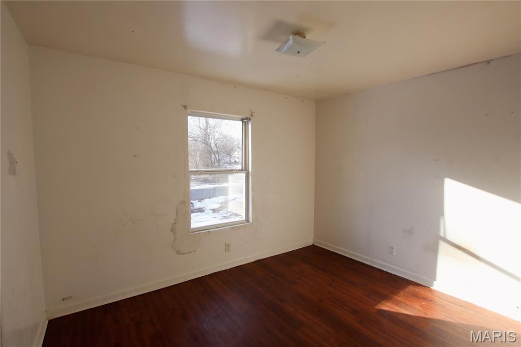 210 Taylor Street Sullivan, MO 63080 - Photo 7 of 10