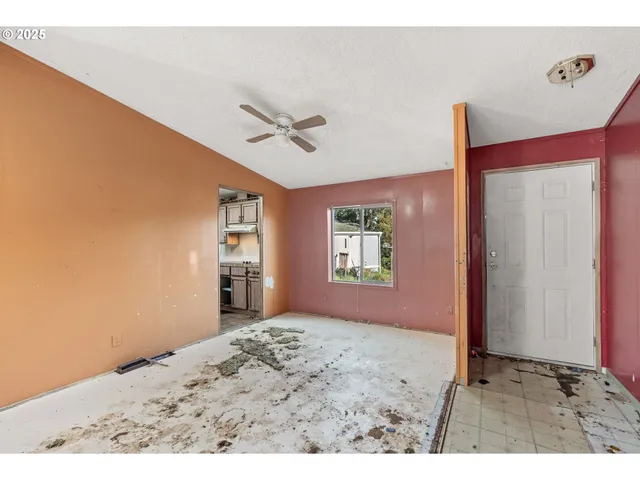 $32,500 | 300 Southeast Goodnight Avenue, Unit 21, Corvallis, OR 97333