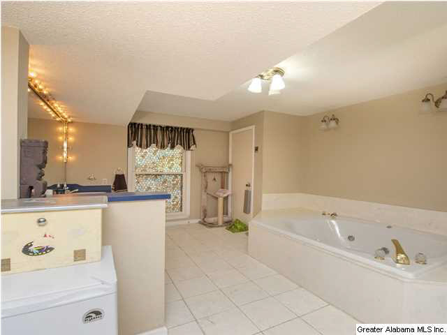 2236 Deerwood Road Birmingham, AL 35216 - Photo 23 of 30