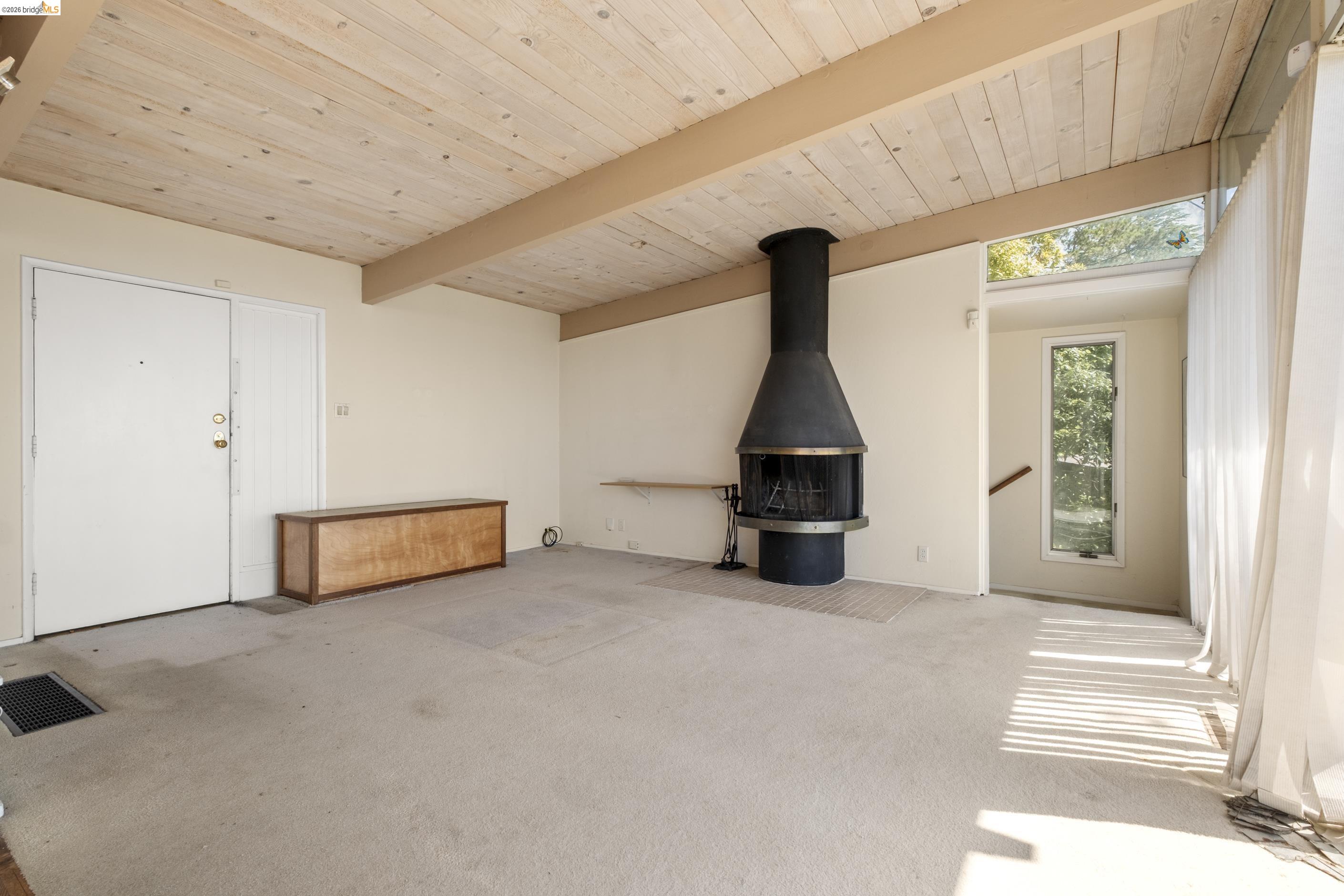 7279 Snake Road Oakland, CA 94611 - Photo 6 of 50