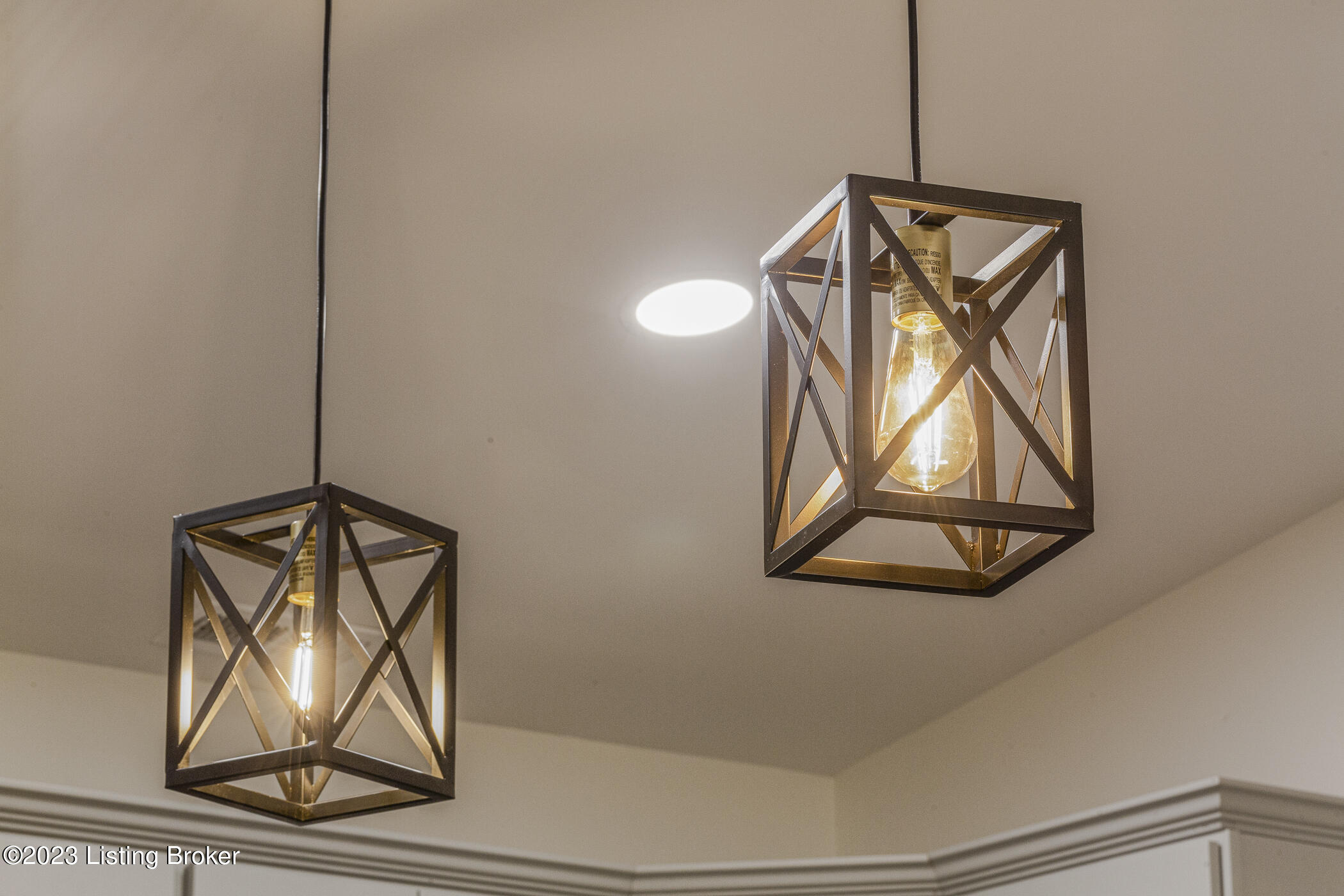 515 South Park Road Fairdale, KY 40118 - Photo 20 of 58 35A