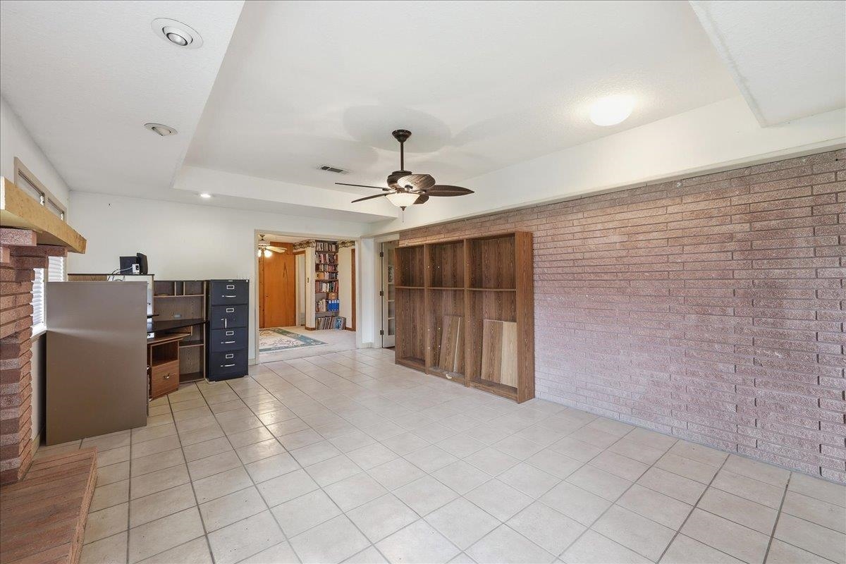 5595 West Roundbunch Road Orange, TX 77630 - Photo 11 of 42