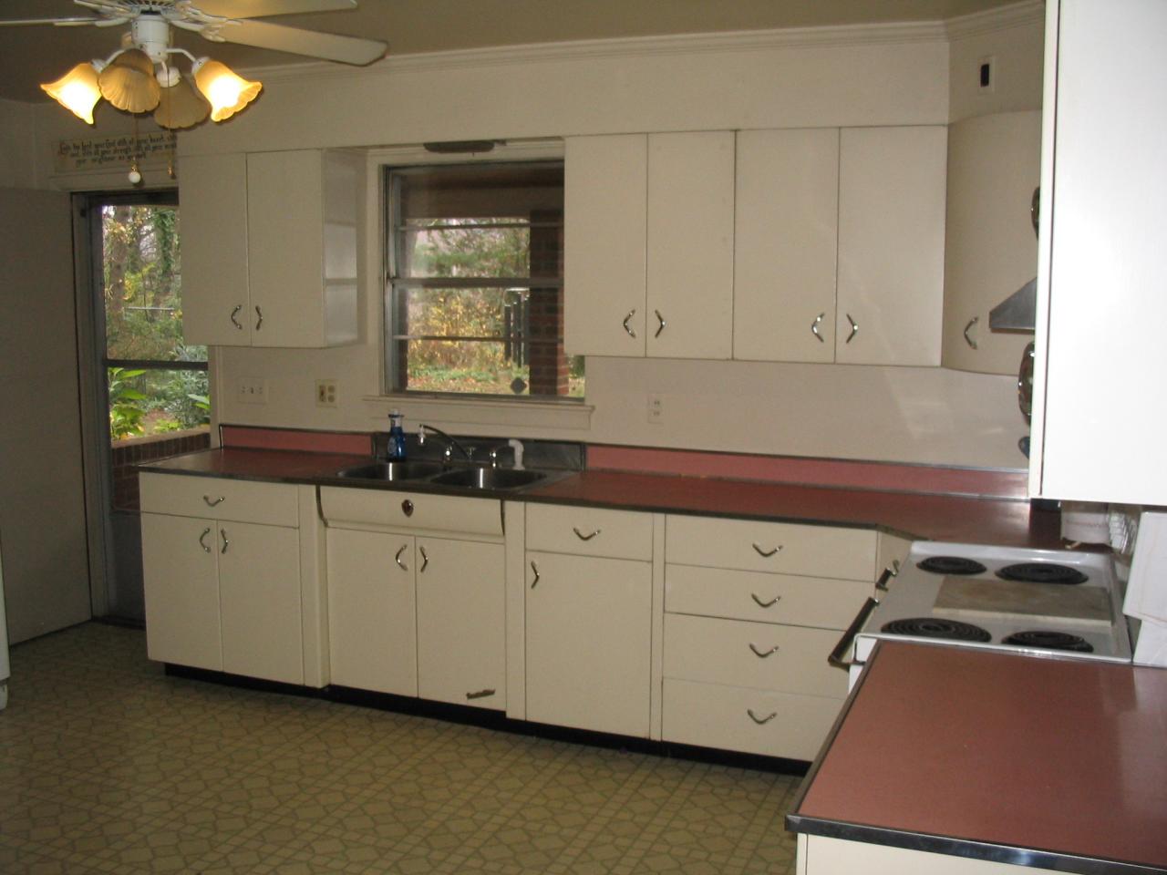 3912 Winding Way Road Southwest Roanoke, VA 24015 - Photo 11 of 22 Vintage High End Kitchen