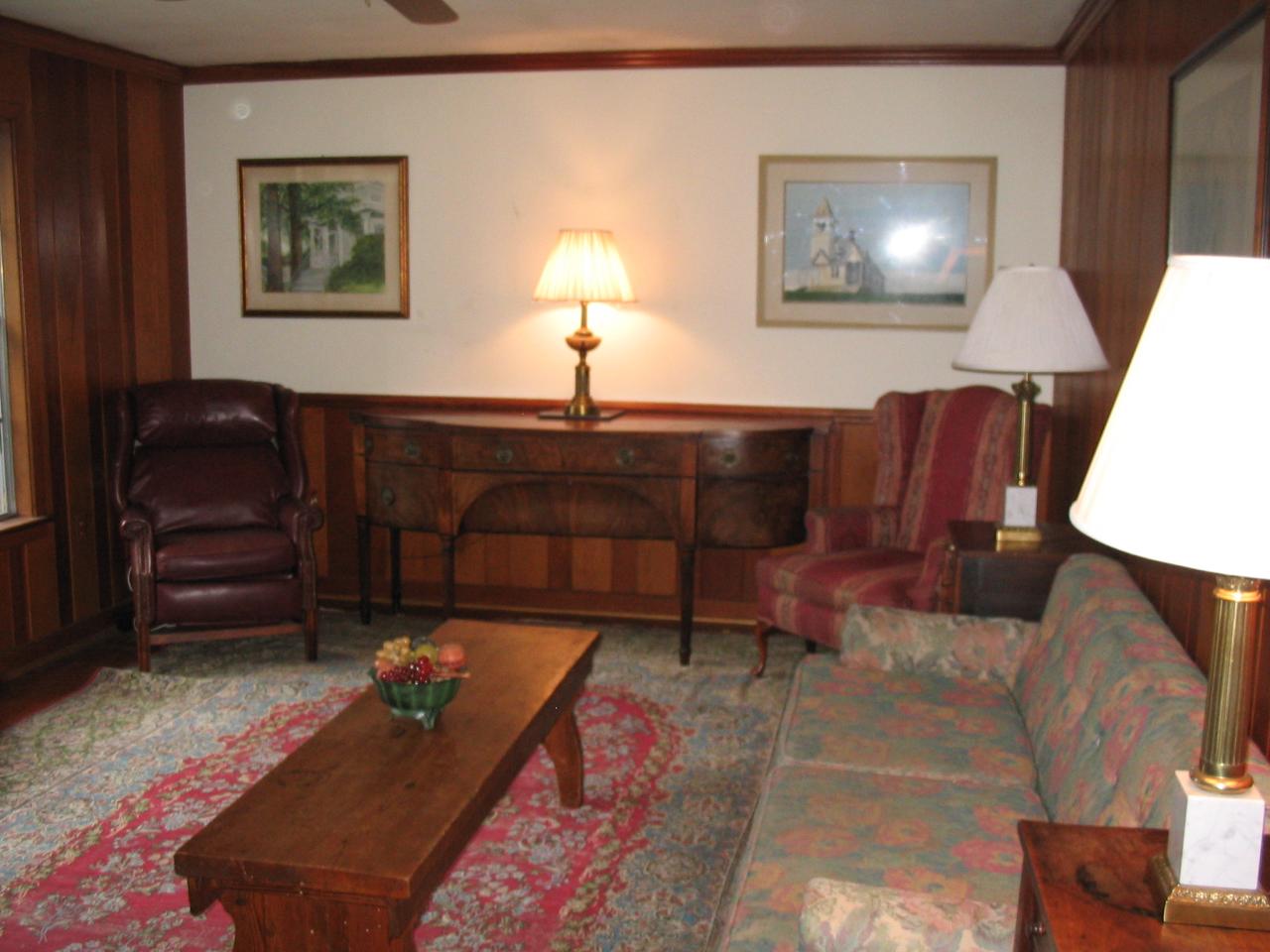 Family Room (photo 2)