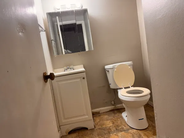 $69,900 | 6266 West Port Avenue, Milwaukee, WI 53223