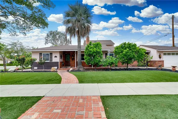 $1,099,000 | 307 West 11th Street, Azusa, CA 91702