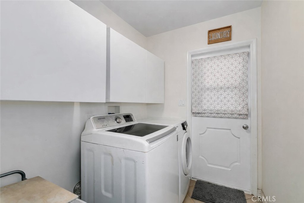 307 West 11th Street Azusa, CA 91702 - Photo 23 of 35