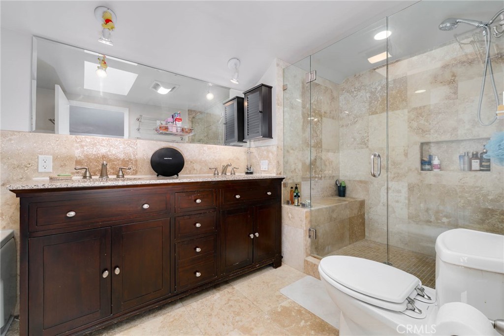 307 West 11th Street Azusa, CA 91702 - Photo 26 of 35