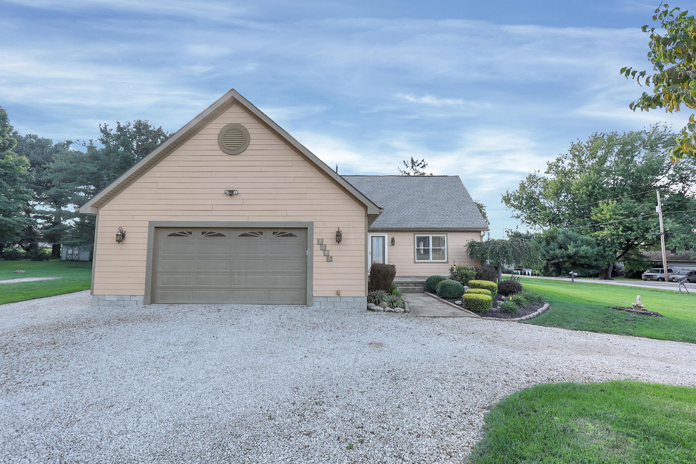 2015 Crumley Road Southwest Lancaster, OH 43130 - Photo 41 of 43 IMG_0318