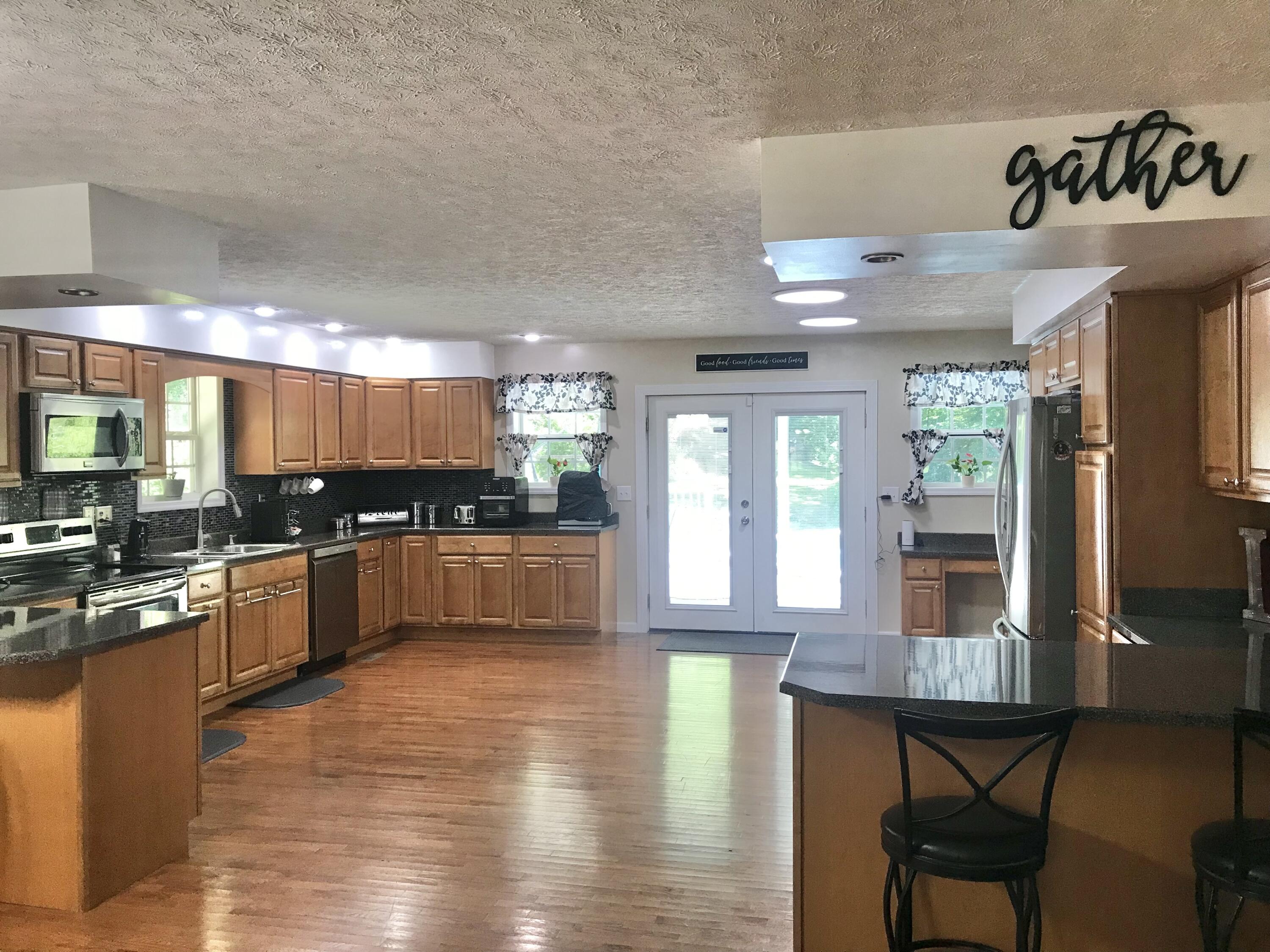 664 Walker Branch Road Morehead, KY 40351 - Photo 6 of 60 IMG_4605