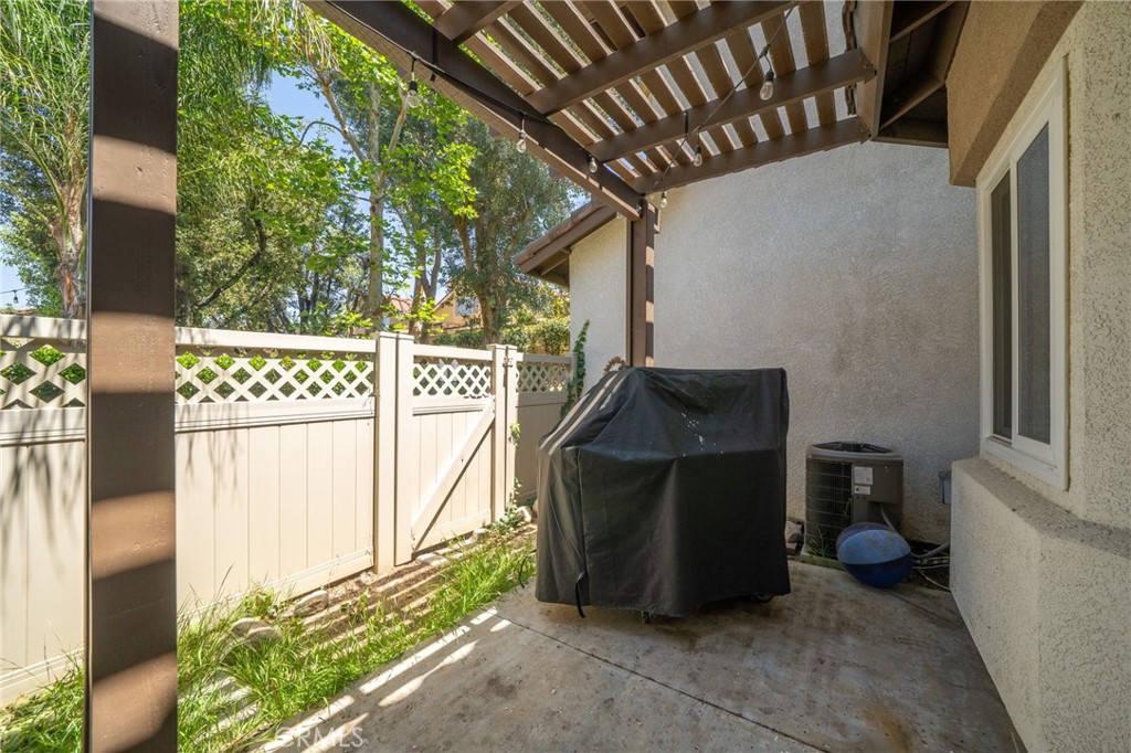 3707 Calle Curacso Riverside, CA 92503 - Photo 25 of 43 a view of an outdoor space