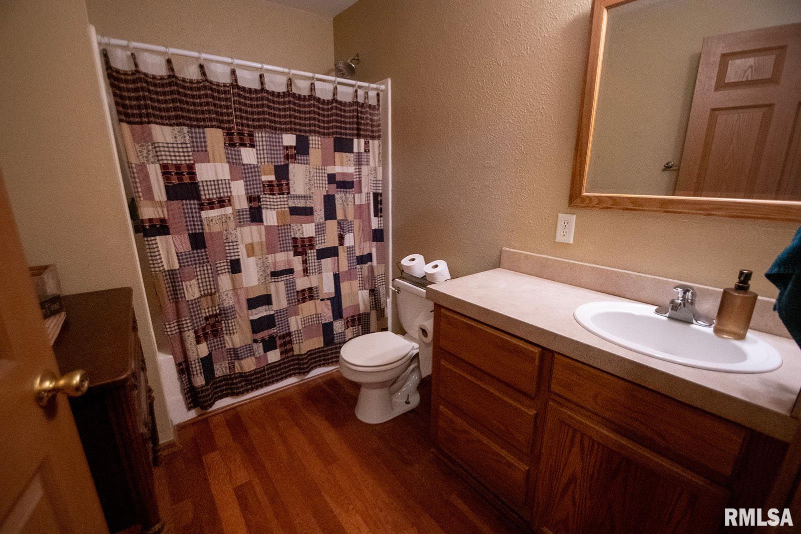 2724 Sheridan Road Pekin, IL 61554 - Photo 10 of 27 Gallery Image 10