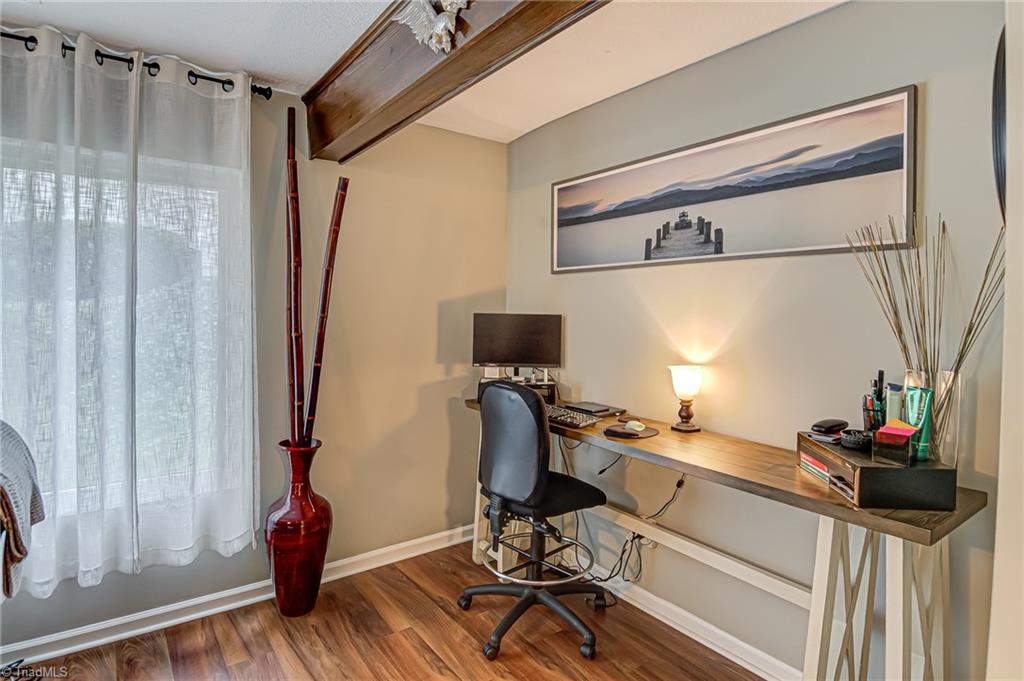 224 Lamplighter Circle Winston-Salem, NC 27104 - Photo 12 of 33