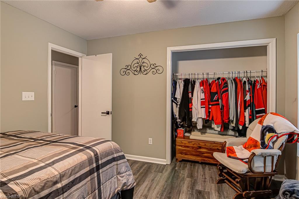 224 Lamplighter Circle Winston-Salem, NC 27104 - Photo 27 of 33