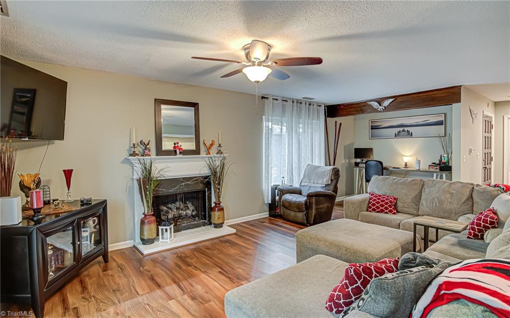 224 Lamplighter Circle Winston-Salem, NC 27104 - Photo 8 of 33