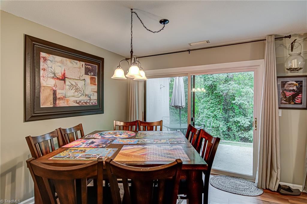 224 Lamplighter Circle Winston-Salem, NC 27104 - Photo 10 of 33