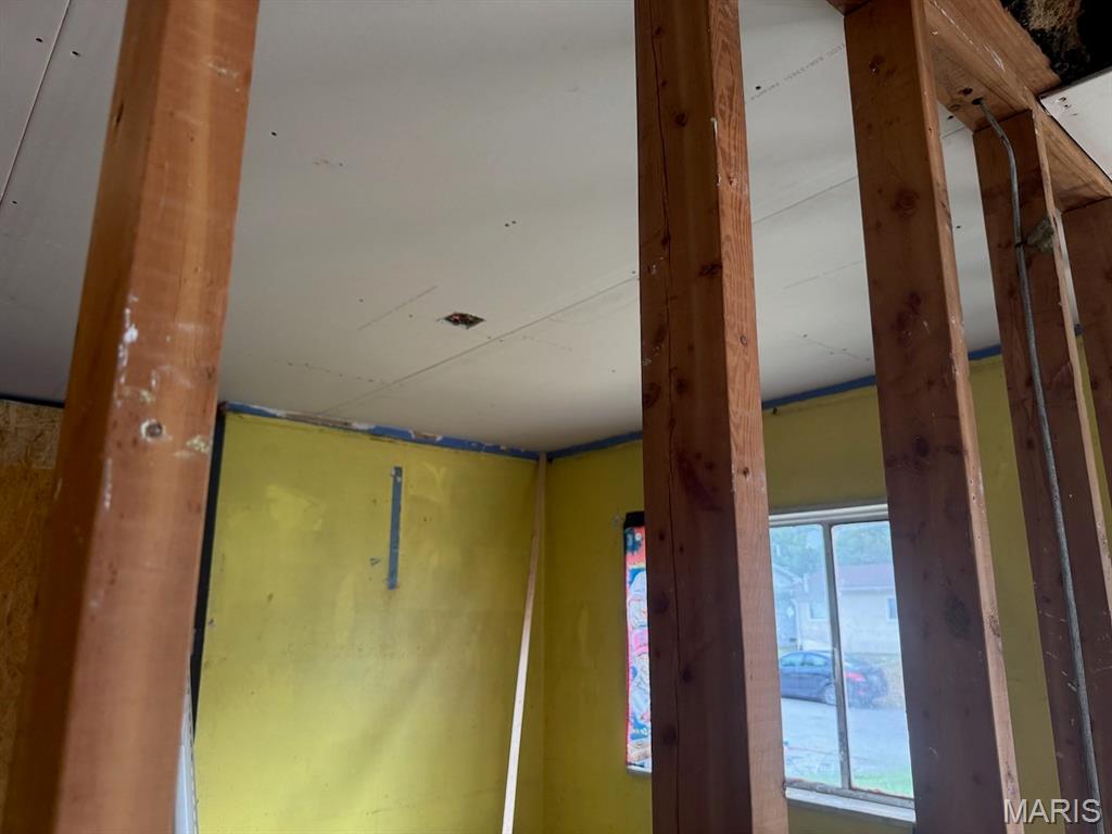 10517 Lord Drive St. Louis, MO 63136 - Photo 14 of 16