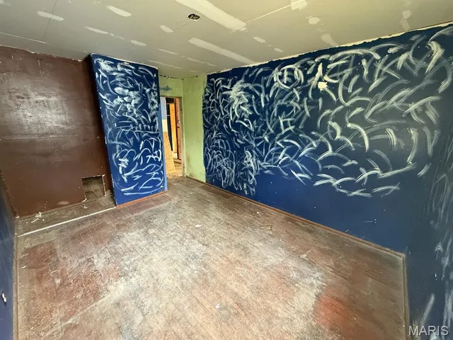 $35,000 | 10517 Lord Drive, St. Louis, MO 63136