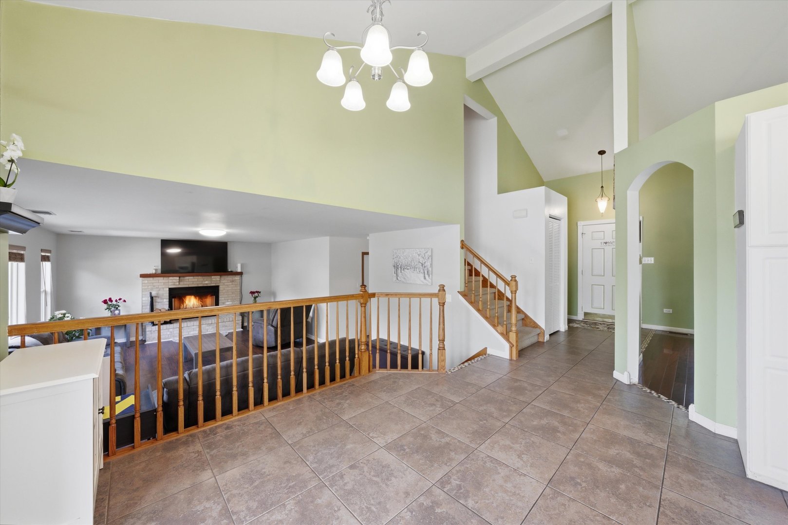 3215 Whitegate Road Joliet, IL 60431 - Photo 10 of 32