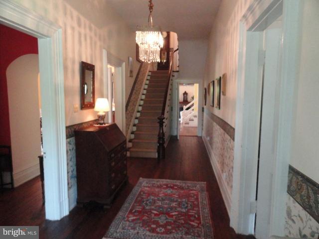 16611 Sugarland Road Boyds, MD 20841 - Photo 11 of 28 Interior (General)