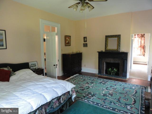 16611 Sugarland Road Boyds, MD 20841 - Photo 12 of 28 Bedroom (Master)