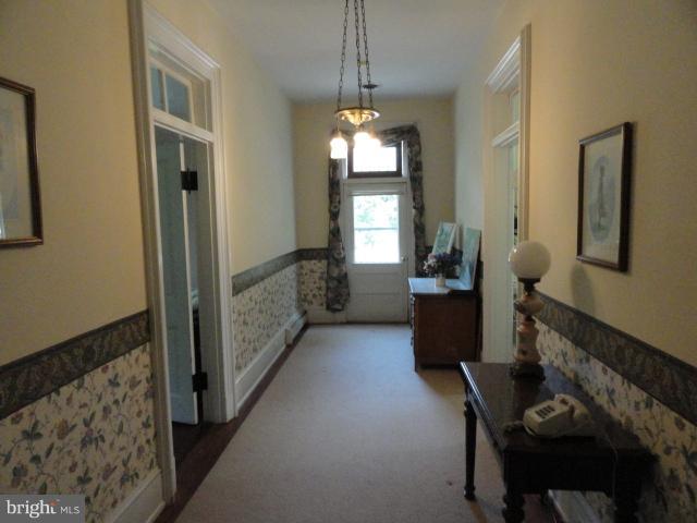 16611 Sugarland Road Boyds, MD 20841 - Photo 21 of 28 Interior (General)