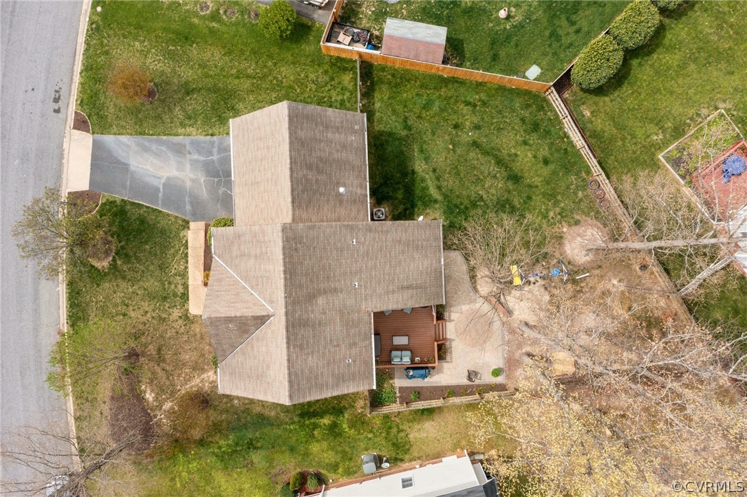 2137 Ridgefield Green Way Henrico, VA 23233 - Photo 3 of 50 Gallery Image 3