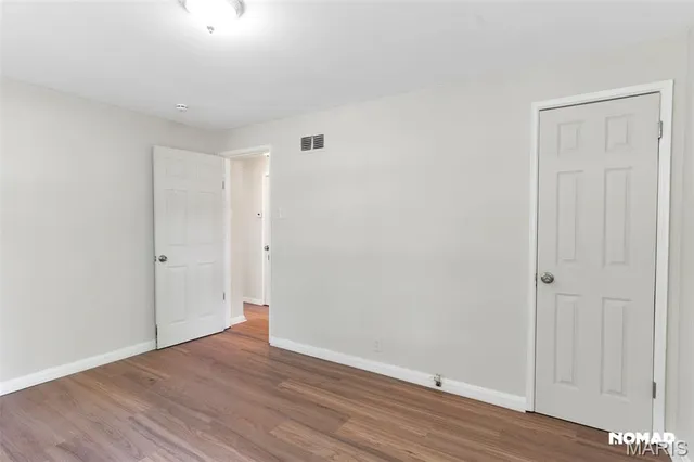 $1,350 | 8135 Bloom Drive, St. Louis, MO 63114