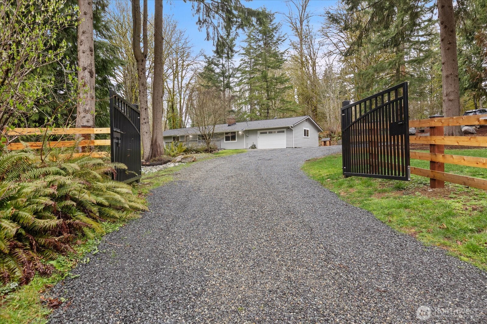 13425 North Echo Lake Road Snohomish, WA 98296 - Photo 30 of 39 a view of a house with backyard and tree