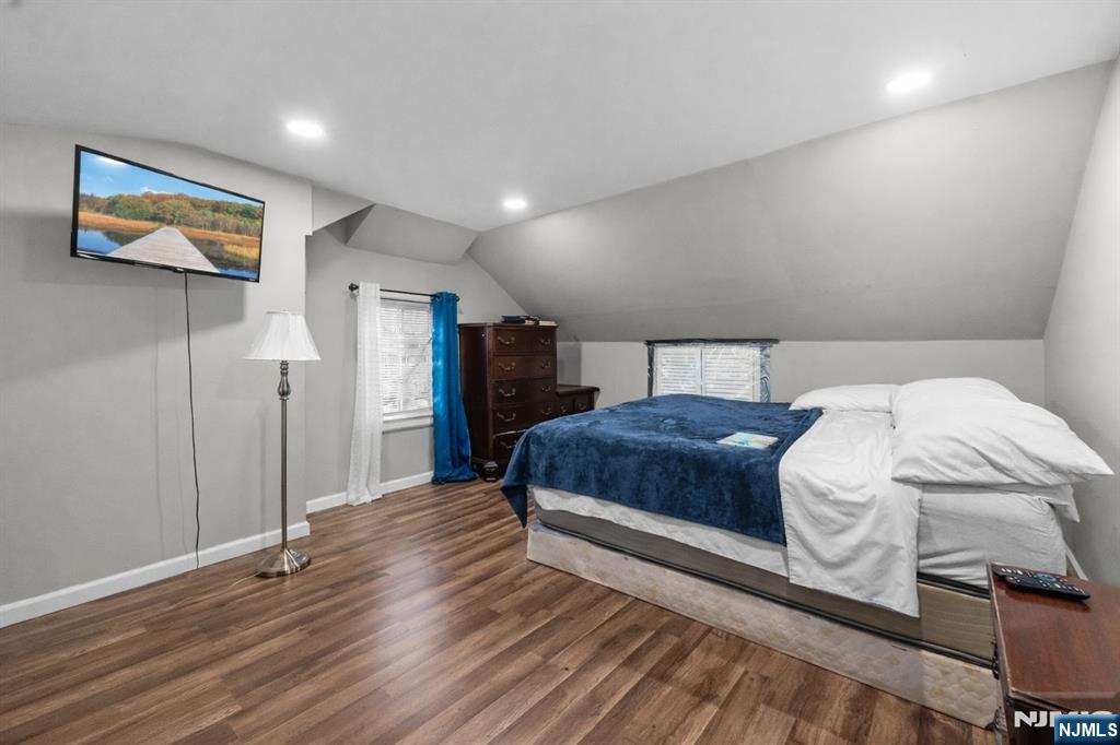 130 Renner Avenue Newark, NJ 07112 - Photo 16 of 25