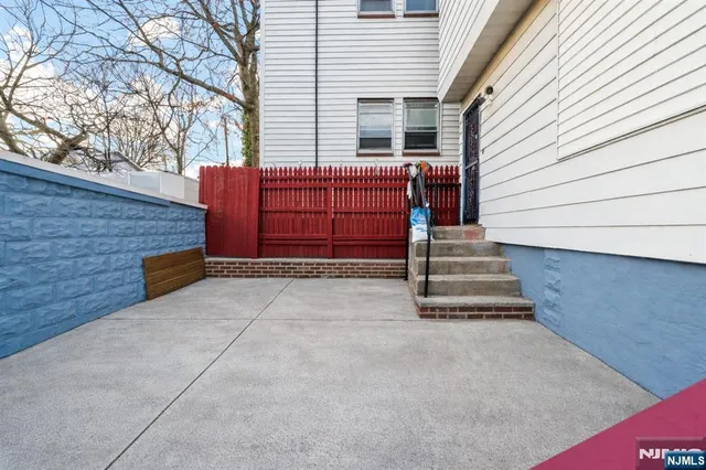 $438,888 | 130 Renner Avenue, Newark, NJ 07112