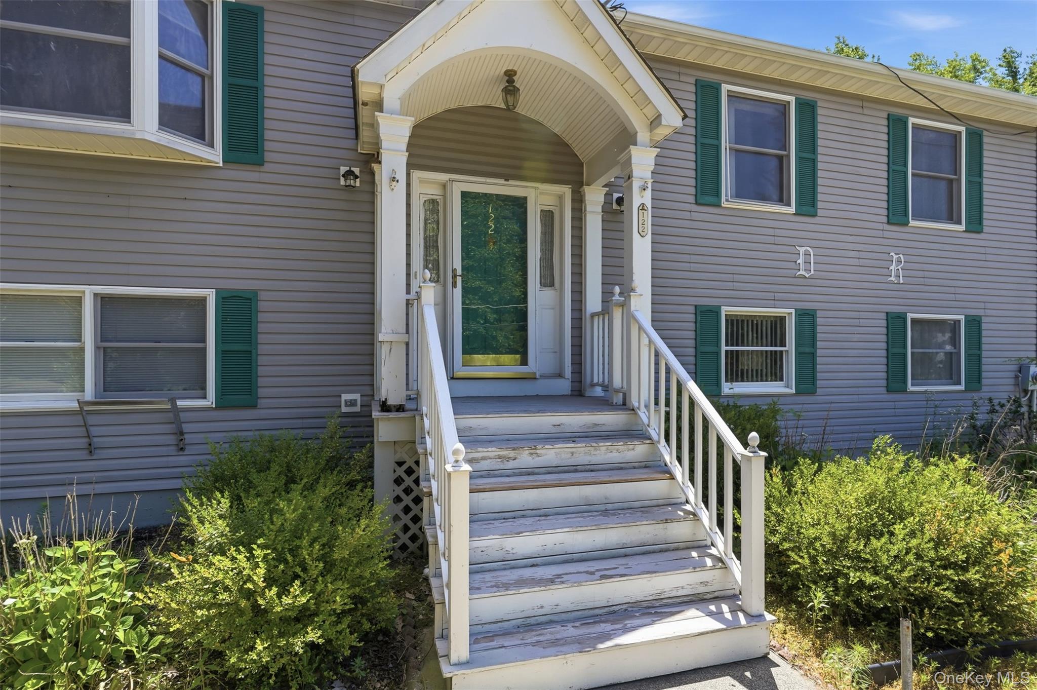 122 River Road Wallkill, NY 12589 - Photo 2 of 35