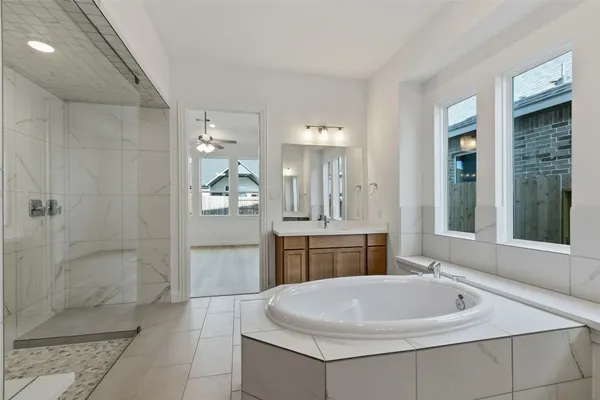 $568,990 | 339 Afton June Drive, Rosenberg, TX 77471