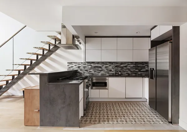 $6,995 | 800 Park Place, Unit 3R | Crown Heights