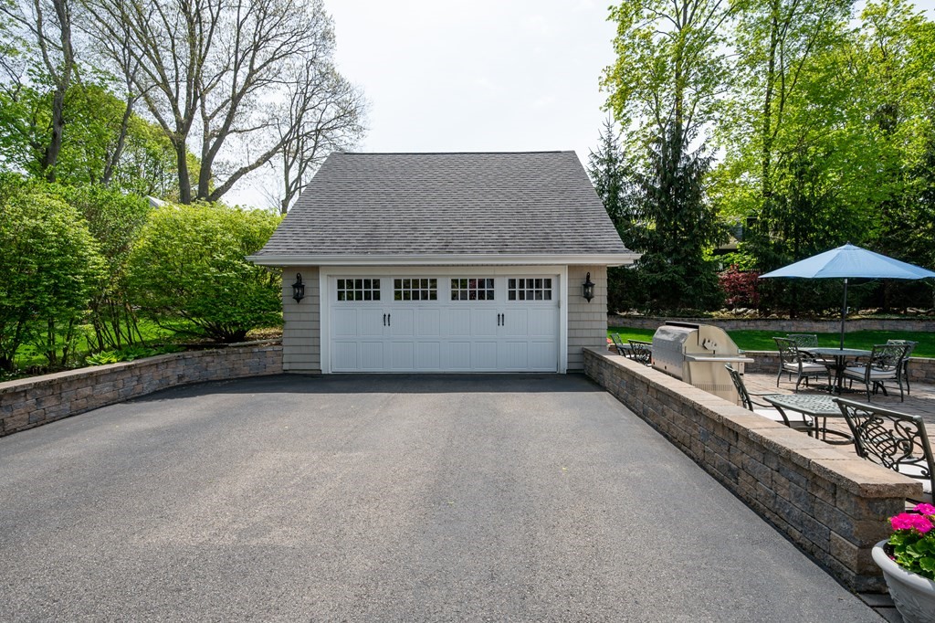 90 Meredith Circle Milton, MA 02186 - Photo 24 of 28